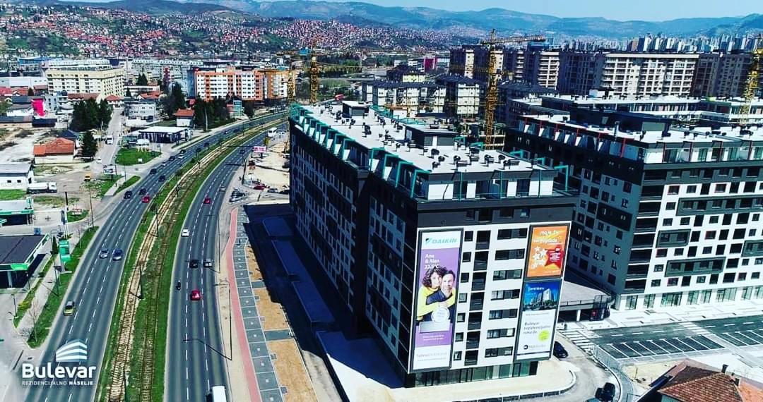 Delux Apartmani Bulevar SJJ Exterior foto