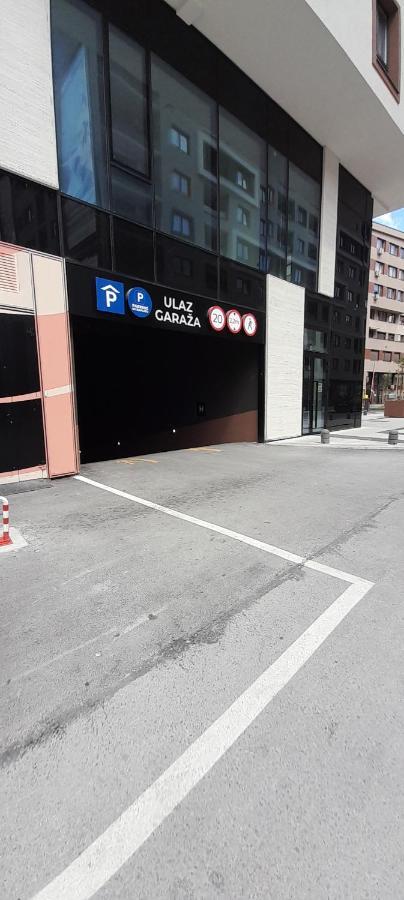 Delux Apartmani Bulevar SJJ Exterior foto